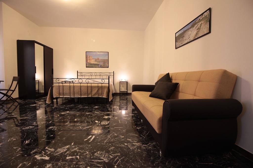 B&B Tari Συρακούσες Δωμάτιο φωτογραφία